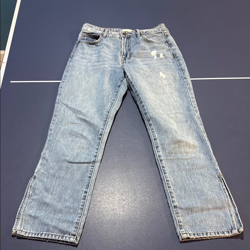 Hidden Light Blue Jeans